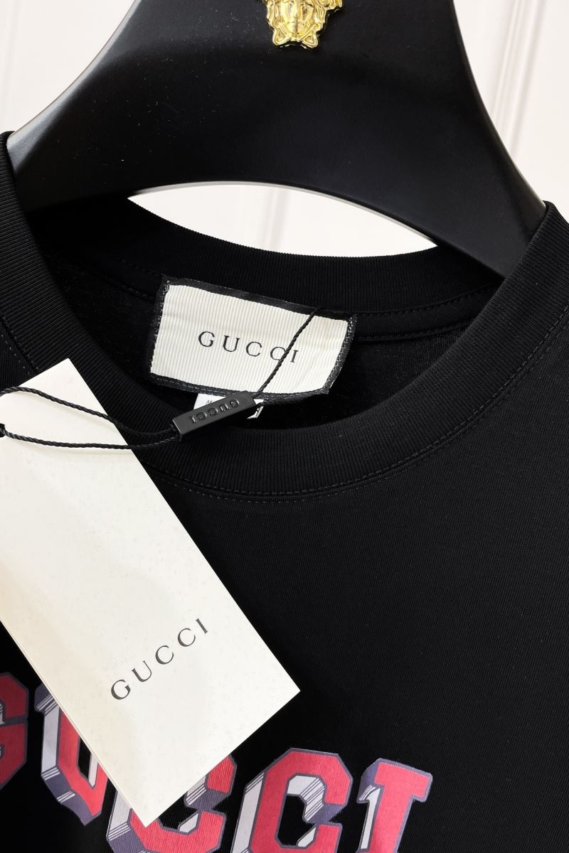 Gucci T-Shirts